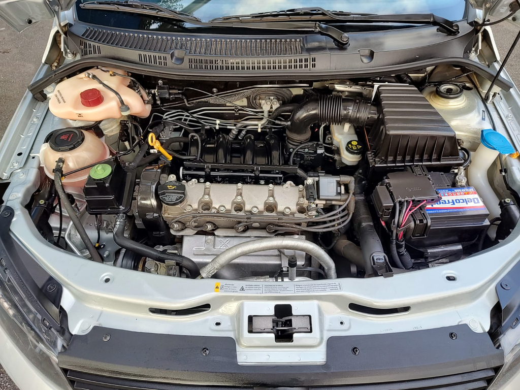 Volkswagen Gol Prata
