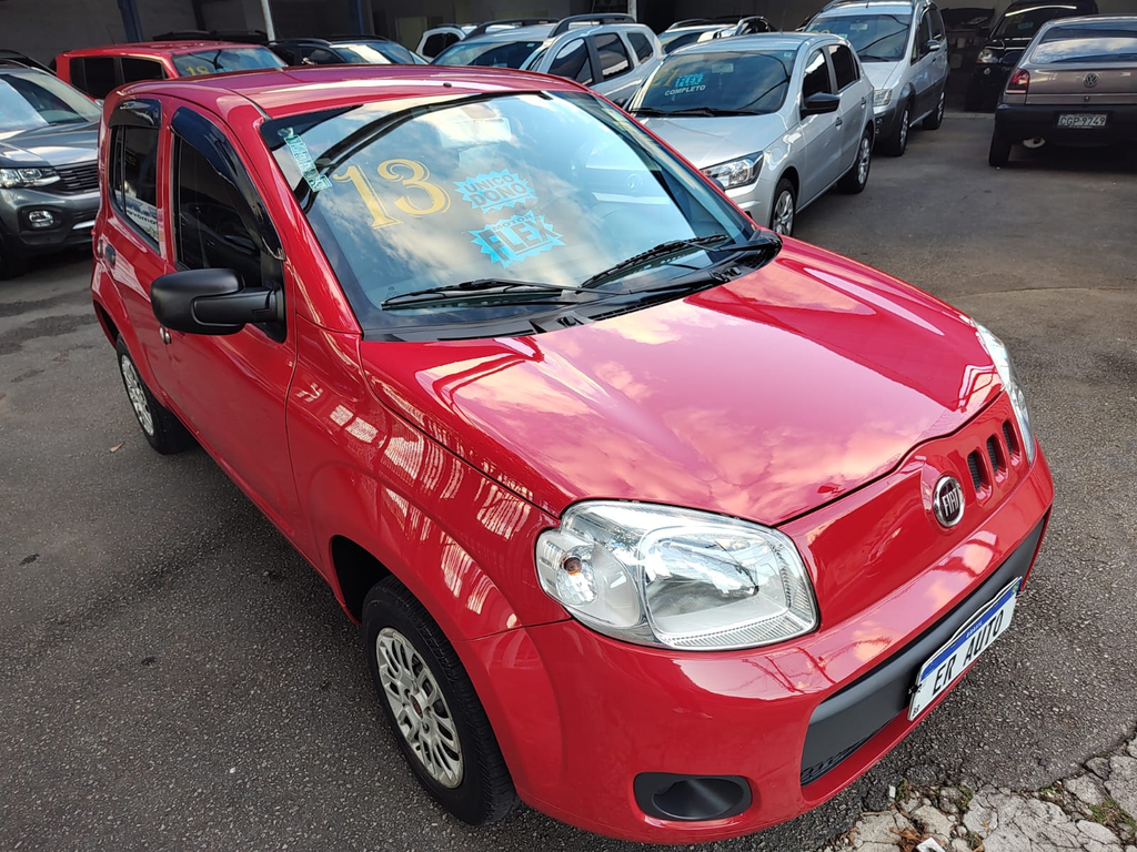 Fiat Uno Vermelho