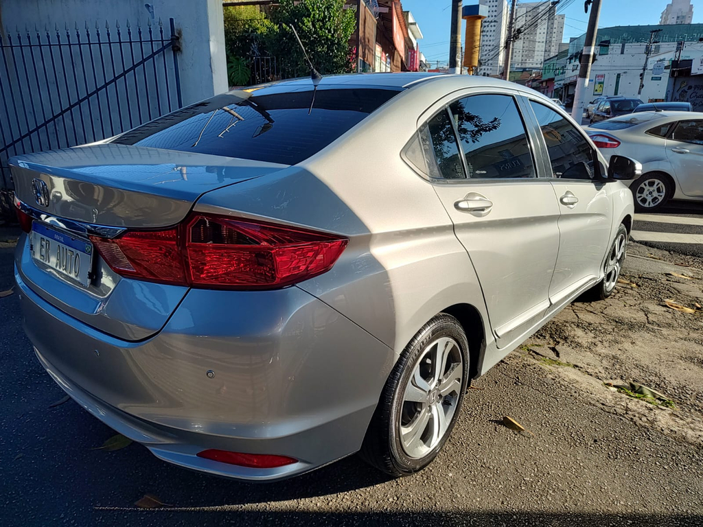 Honda City Prata