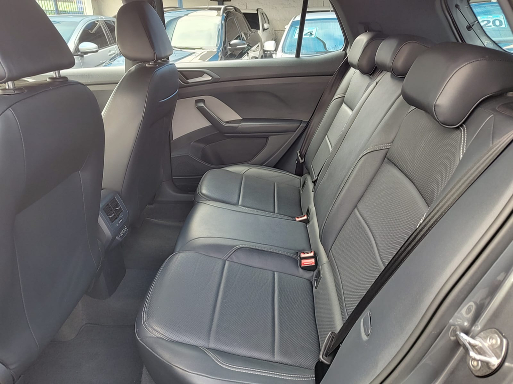 Volkswagen T-Cross Cinza