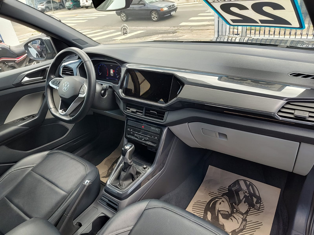 Volkswagen T-Cross Cinza