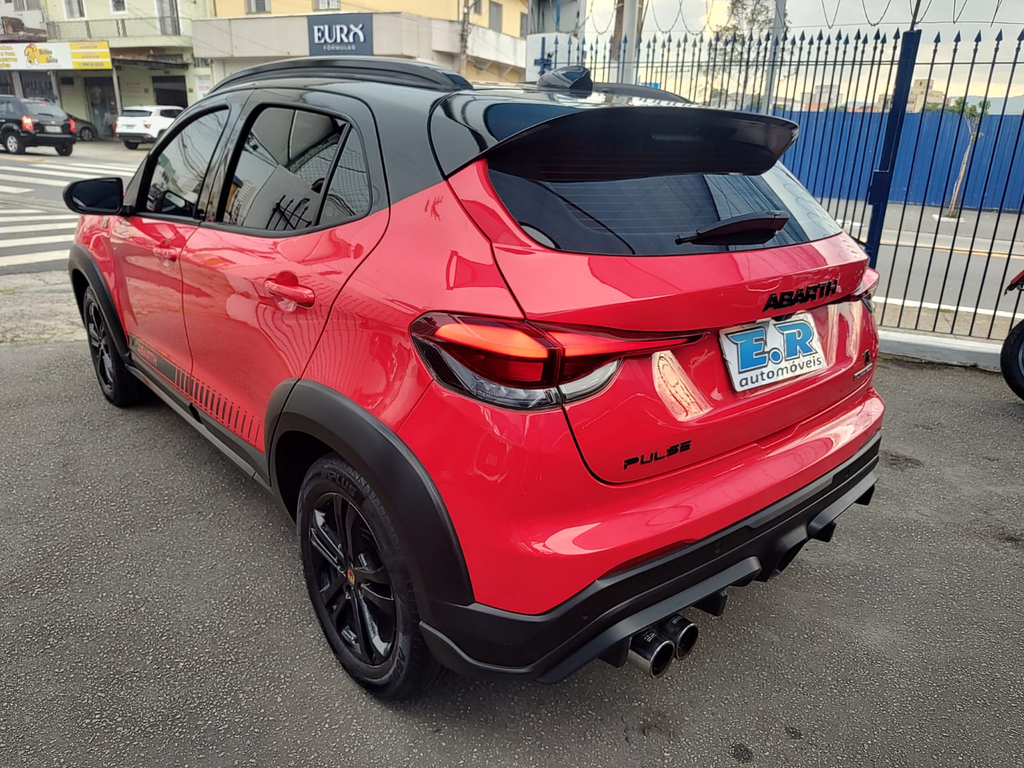 Fiat PULSE Vermelho