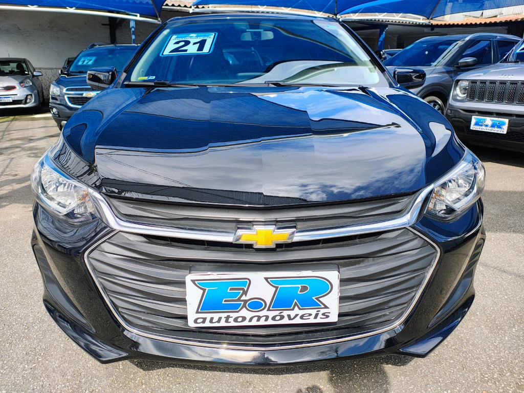 Chevrolet Onix Preto