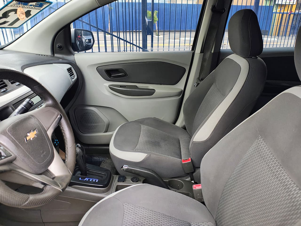 Chevrolet Spin Prata