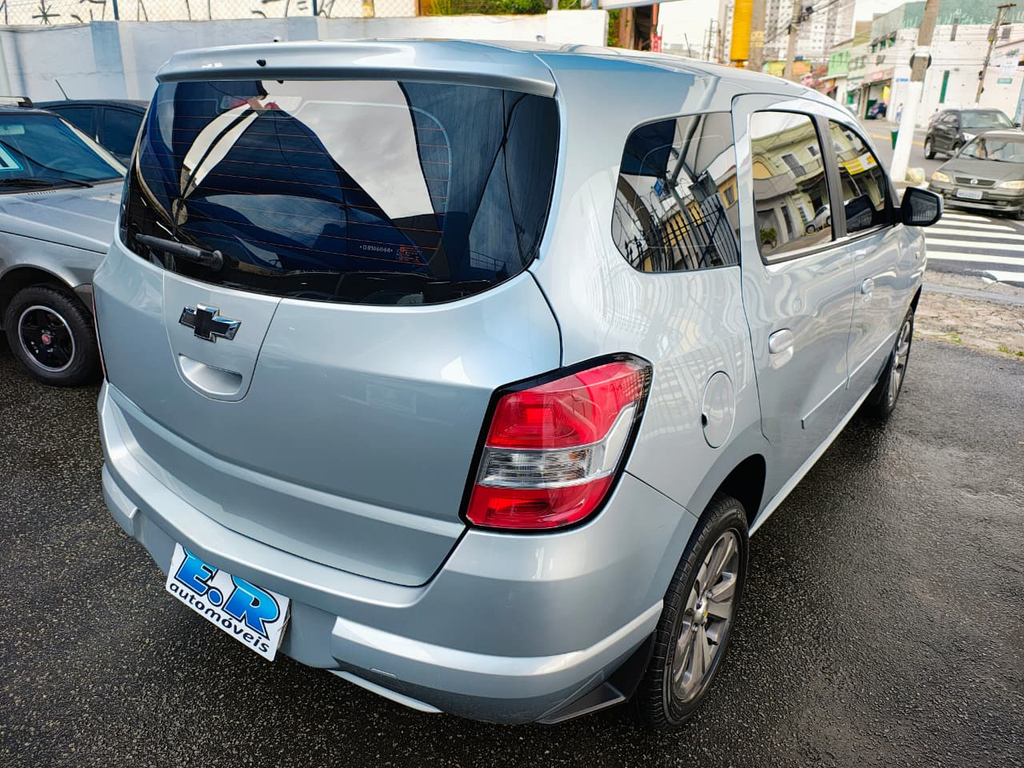 Chevrolet Spin Prata