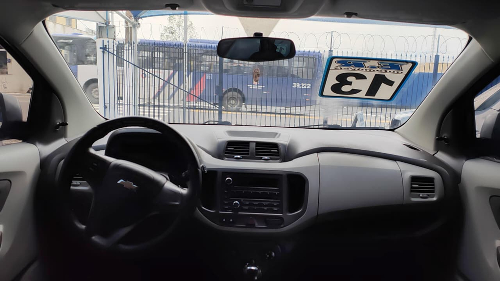 Chevrolet Spin Prata