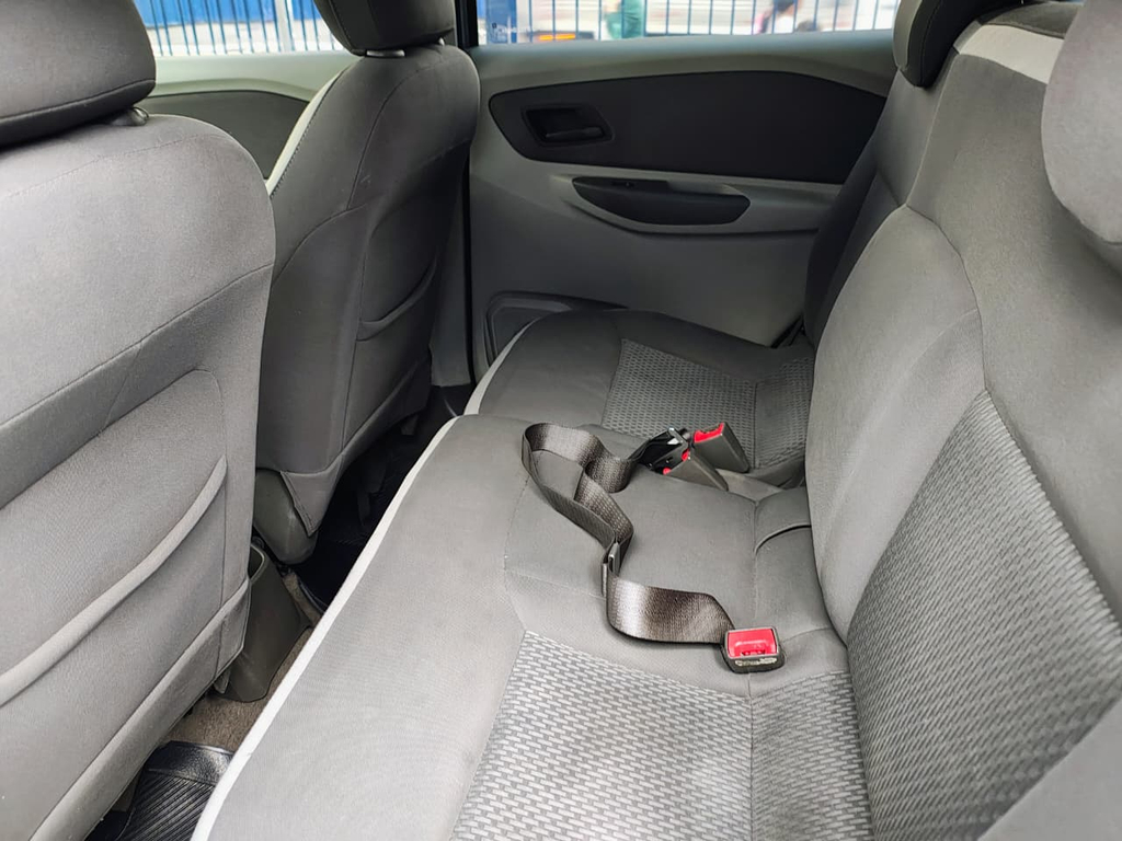 Chevrolet Spin Prata