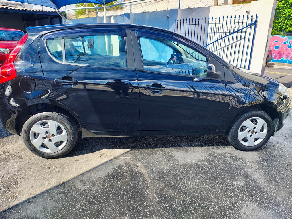 Fiat Palio Preto