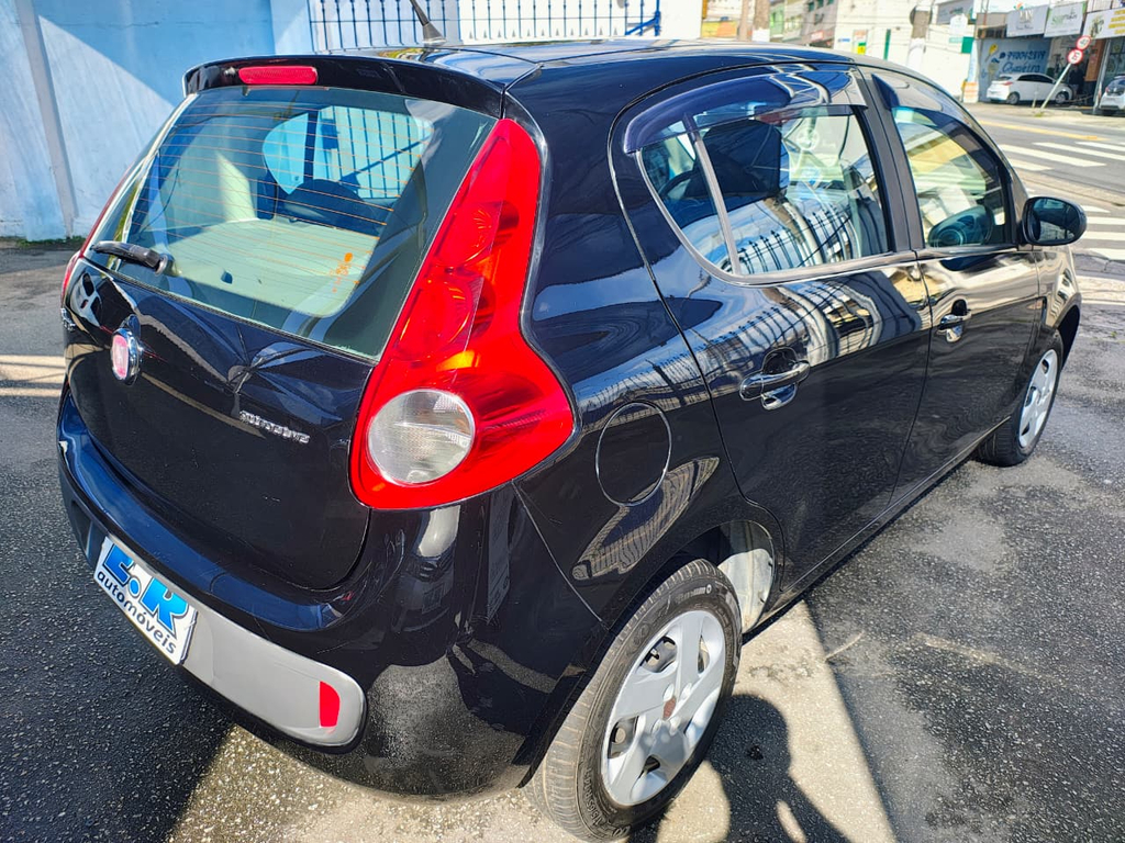 Fiat Palio Preto