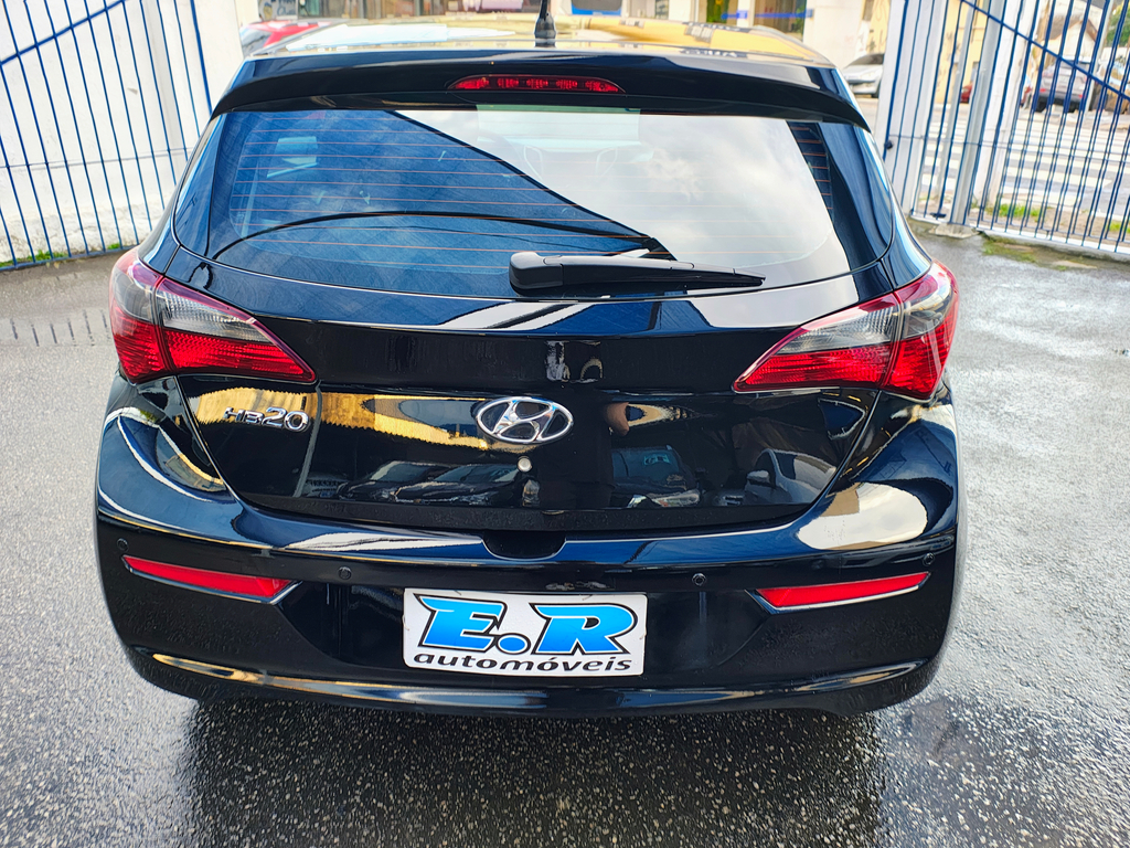Hyundai HB20 Preto