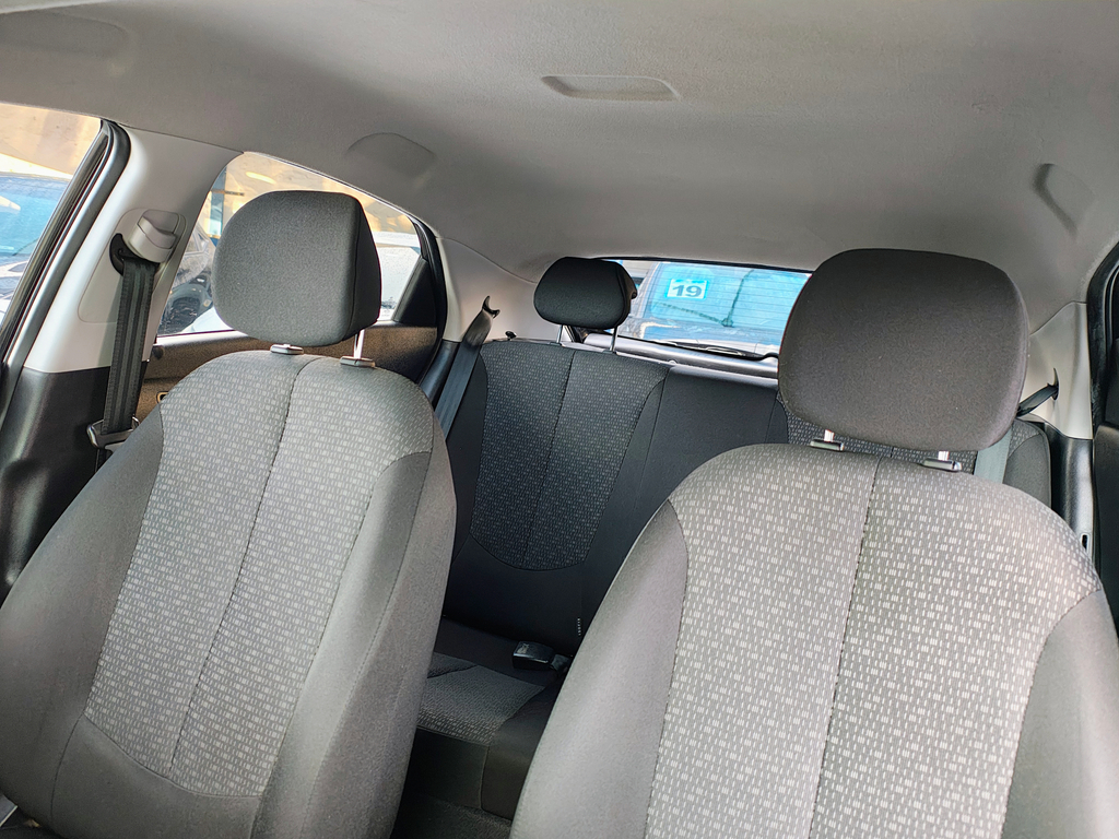 Hyundai HB20 Preto