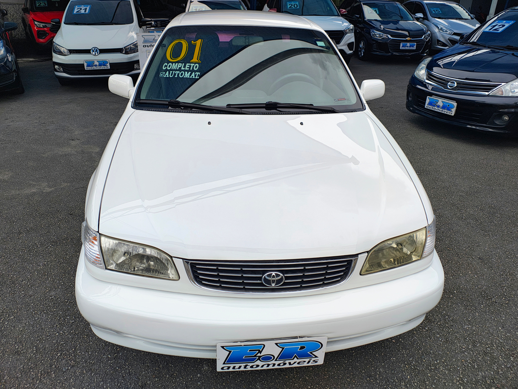 Toyota Corolla Branco