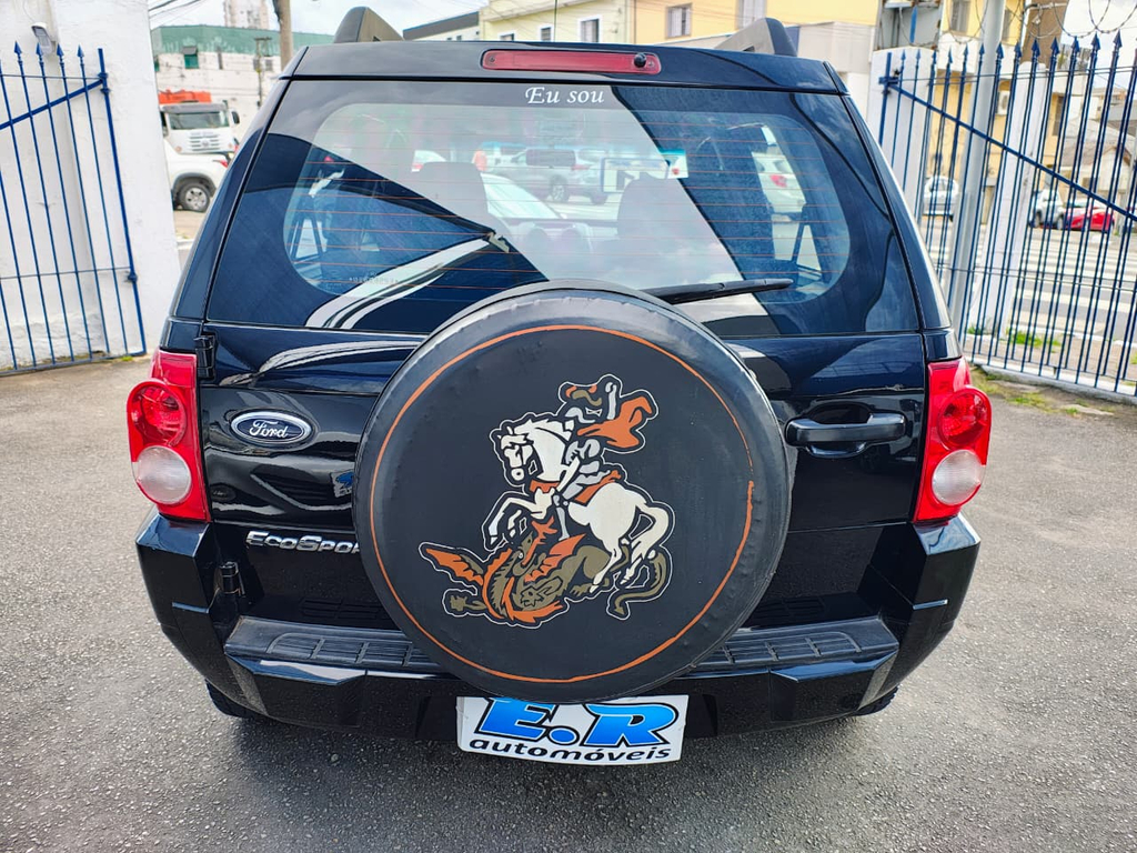 Ford EcoSport Preto