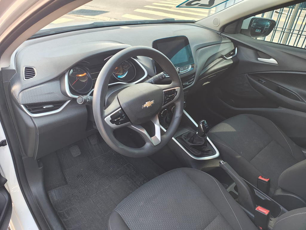 Chevrolet Onix Branco