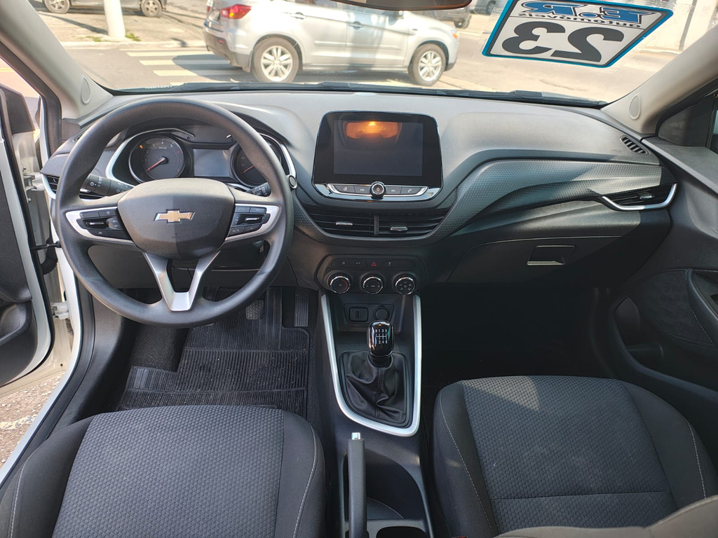 Chevrolet Onix Branco