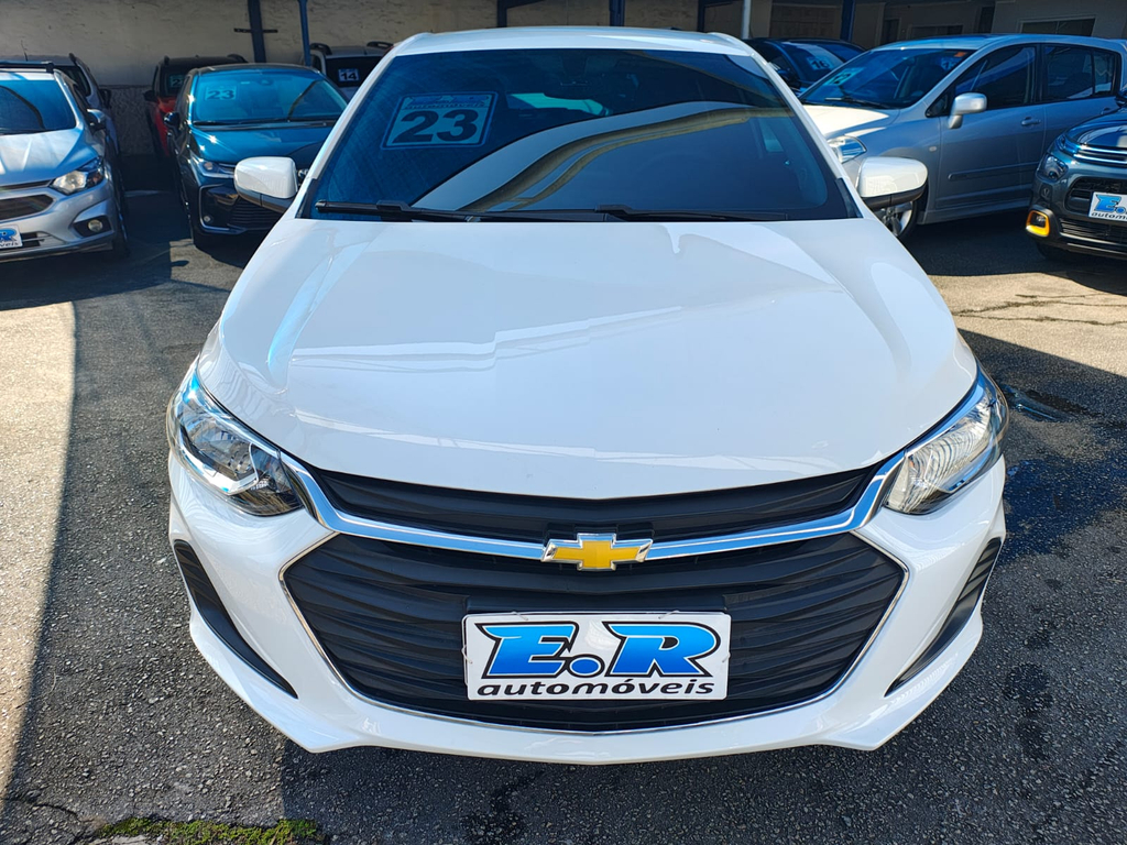 Chevrolet Onix Branco