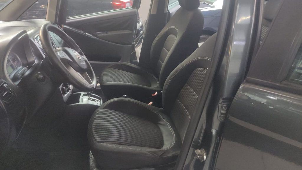 Fiat Idea Cinza