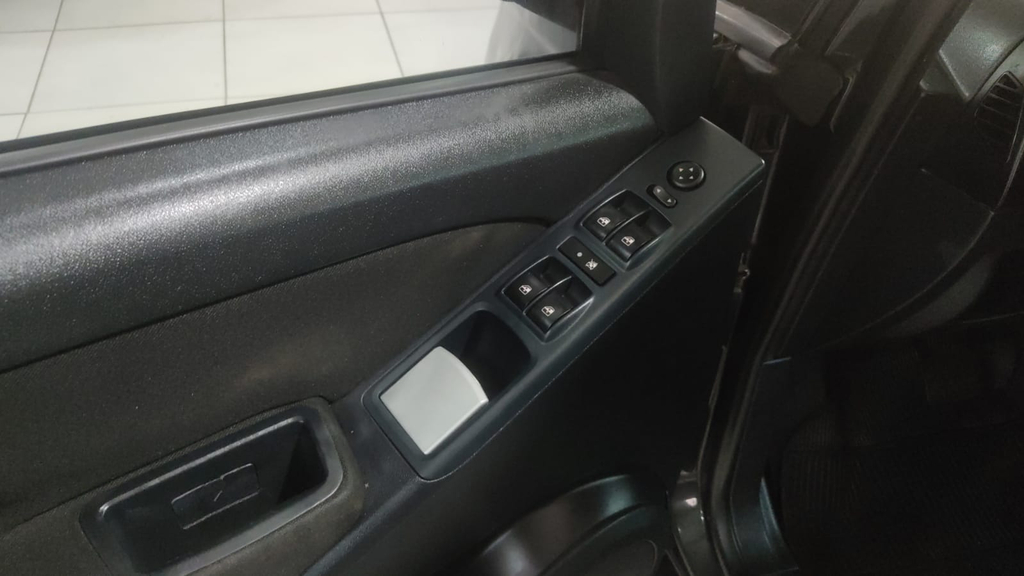 Fiat Idea Cinza