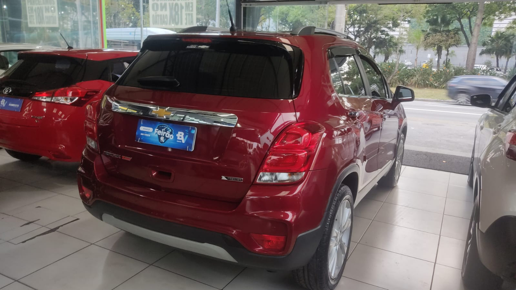 Chevrolet Tracker Vermelho