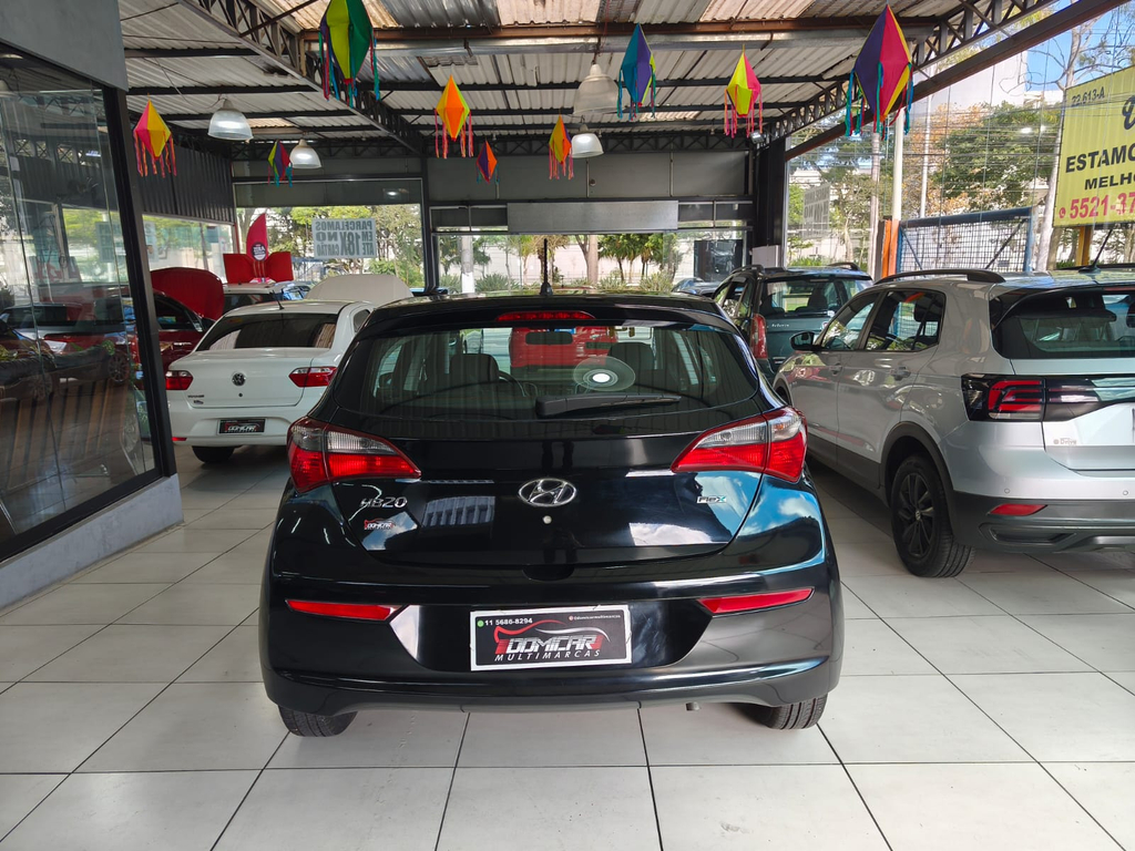 Hyundai HB20 Preto