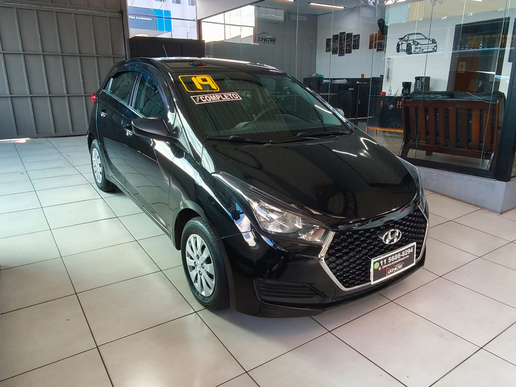 Hyundai HB20 Preto