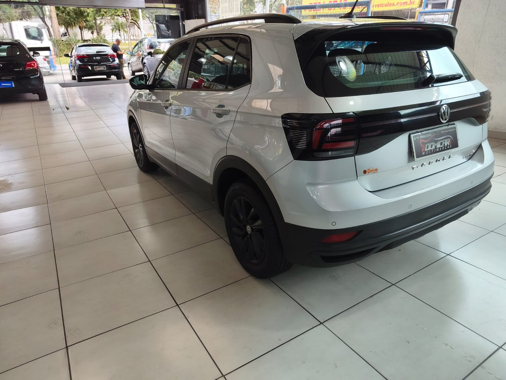 Volkswagen T-Cross Prata