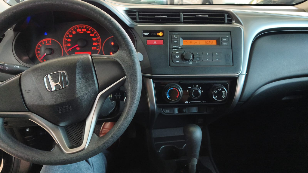 Honda City Preto