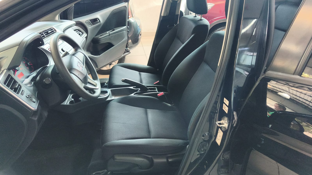 Honda City Preto