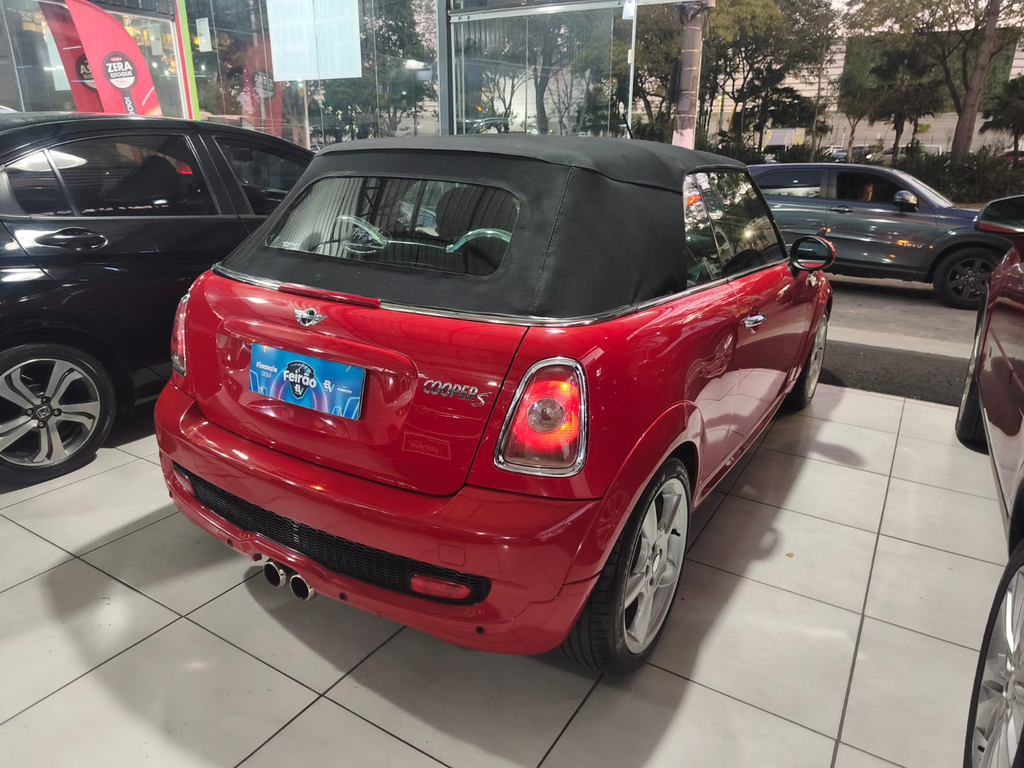 Mini Cabrio Vermelho