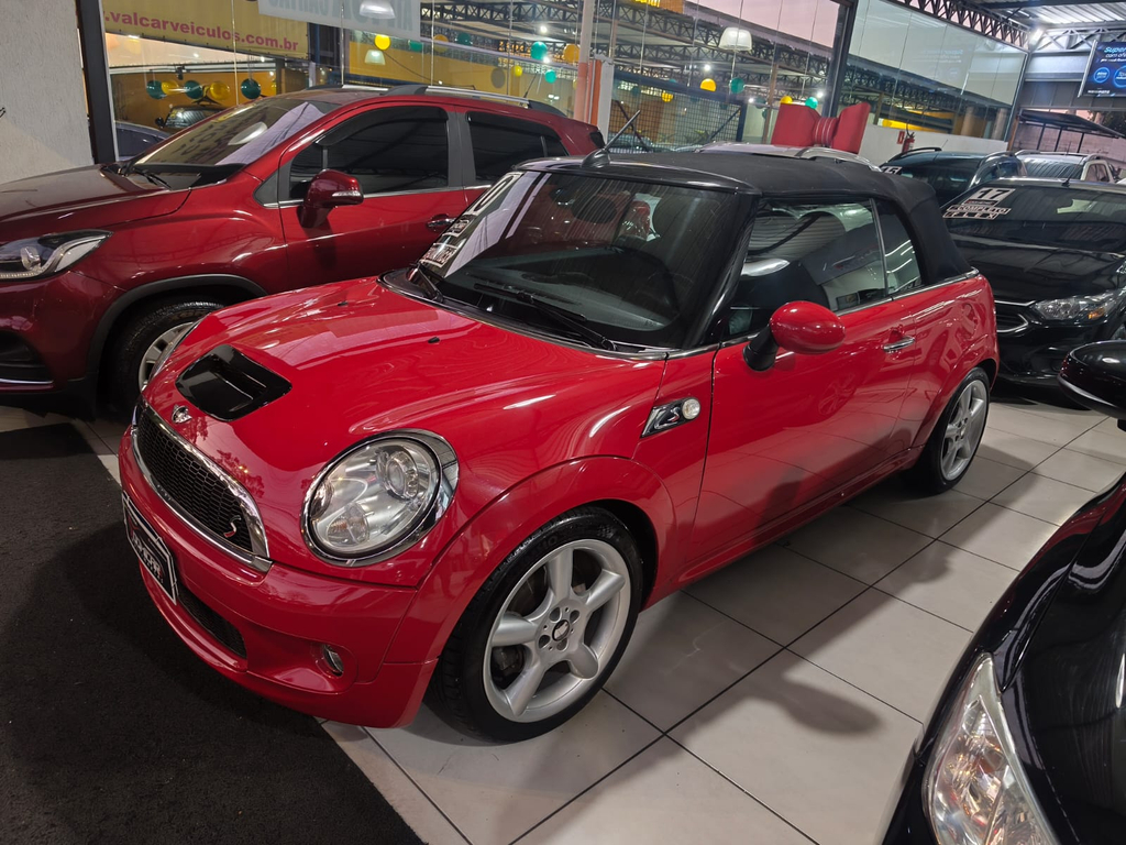Mini Cabrio Vermelho