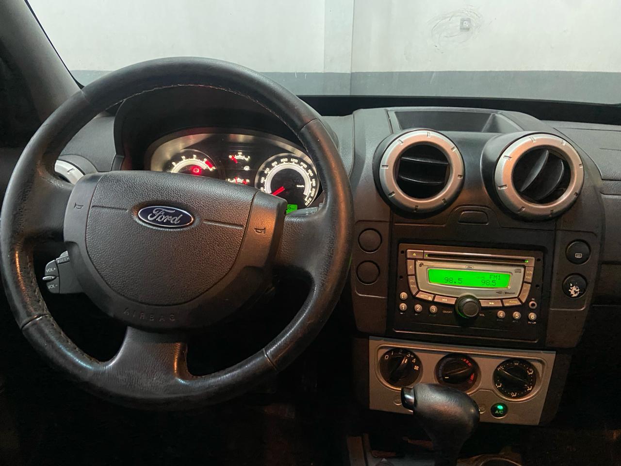 Ford EcoSport Cinza
