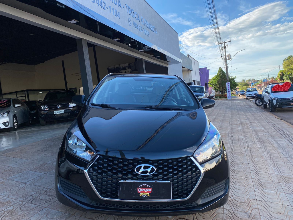 Hyundai HB20S Preto