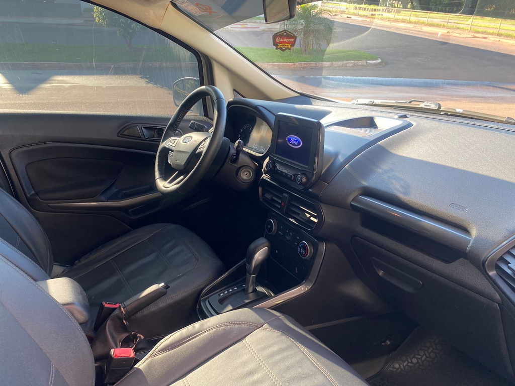 Ford EcoSport Branco