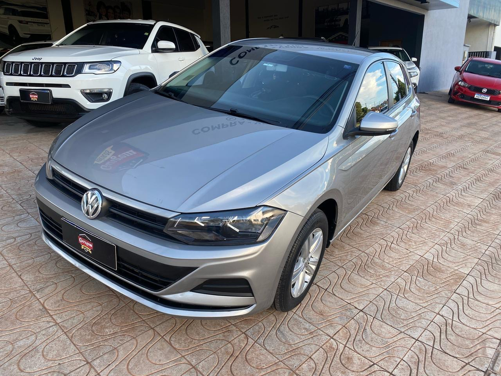 Volkswagen Polo Prata