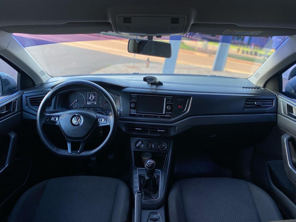 Volkswagen Polo Prata