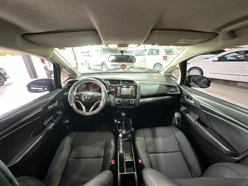 Honda Fit Preto