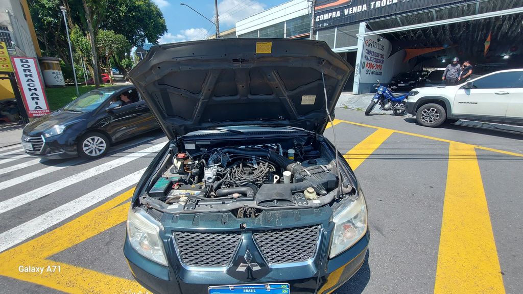 Mitsubishi Pajero TR4 Preto