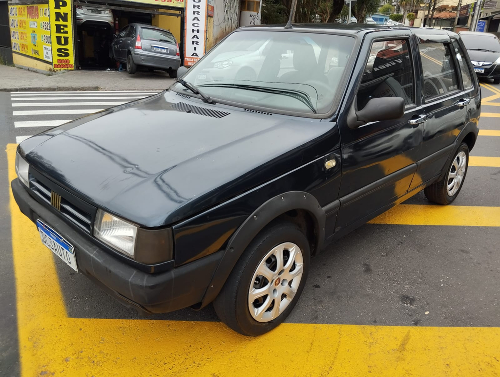 Fiat Uno Azul
