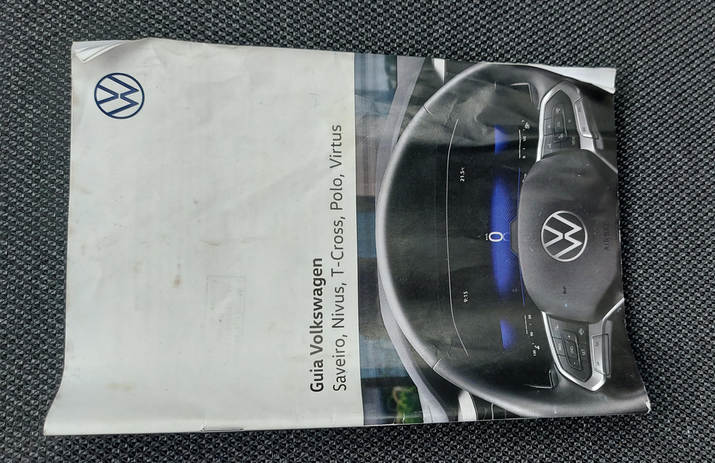 Volkswagen Polo Vermelho