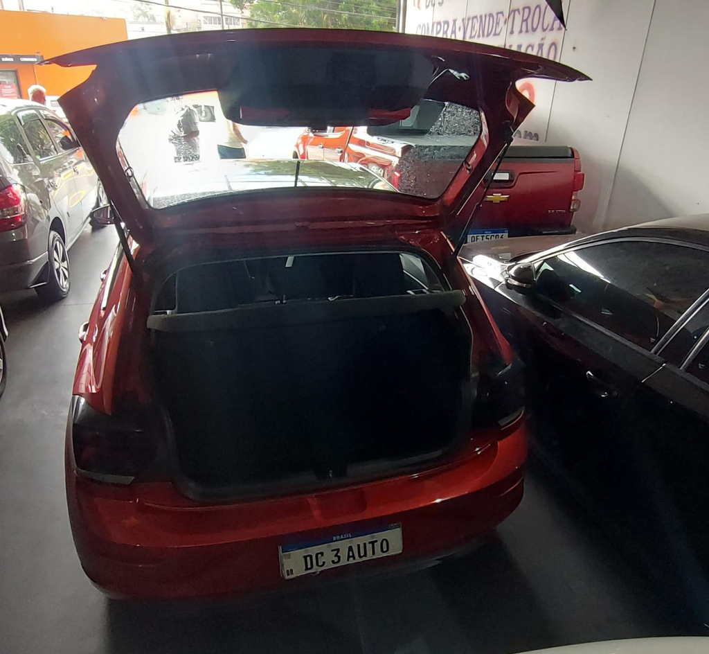 Volkswagen Polo Vermelho