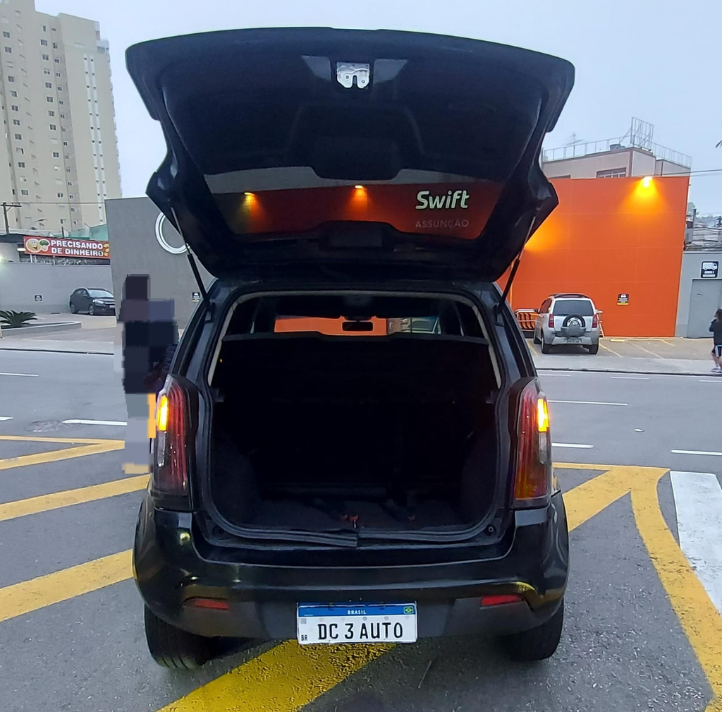 Fiat Idea Preto