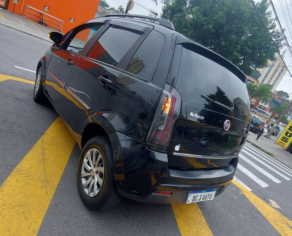 Fiat Idea Preto