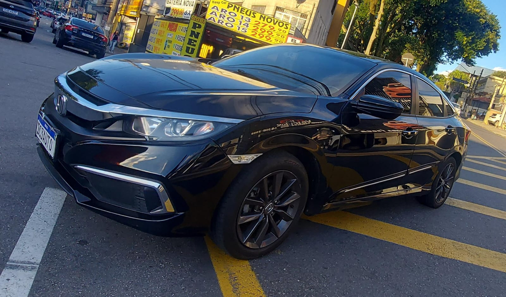Honda Civic Sedan Preto