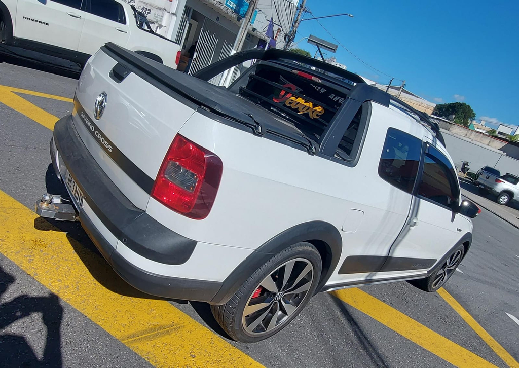 Volkswagen Saveiro Branco