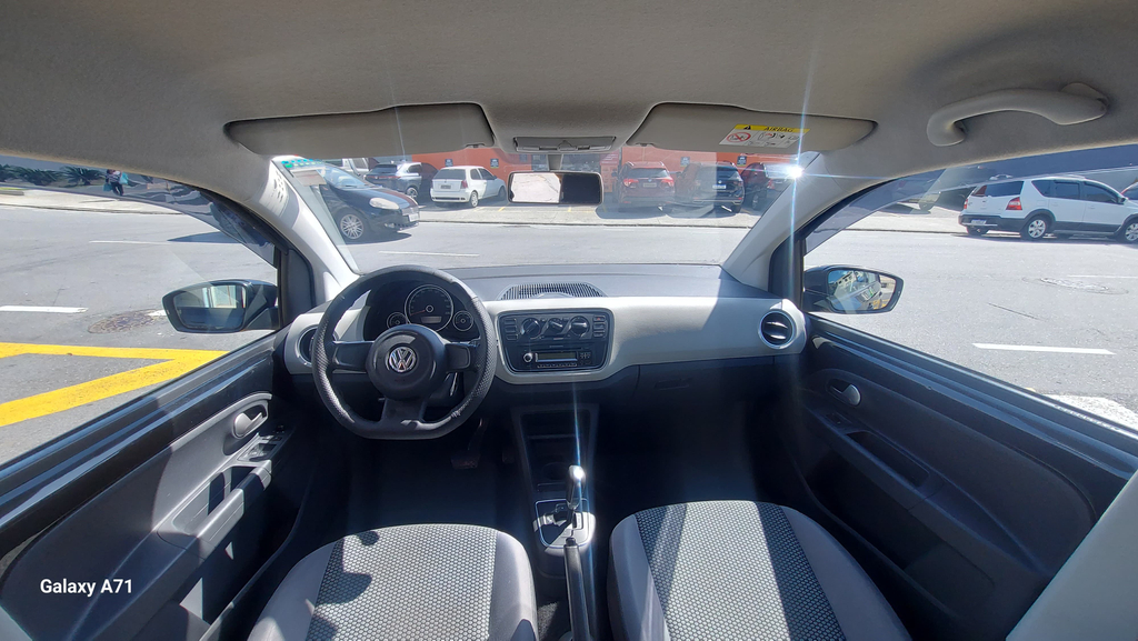 Volkswagen Up! Preto