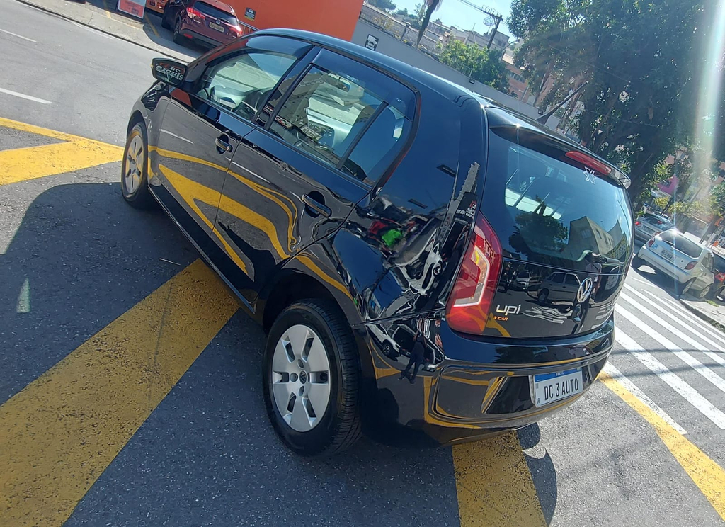 Volkswagen Up! Preto