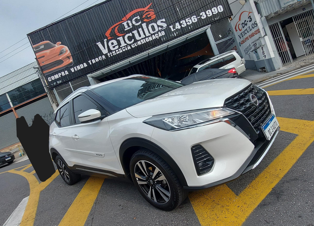 Nissan Kicks Branco