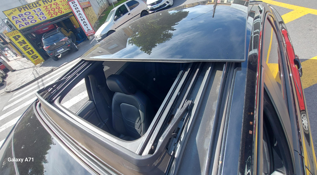 Volkswagen Jetta Preto