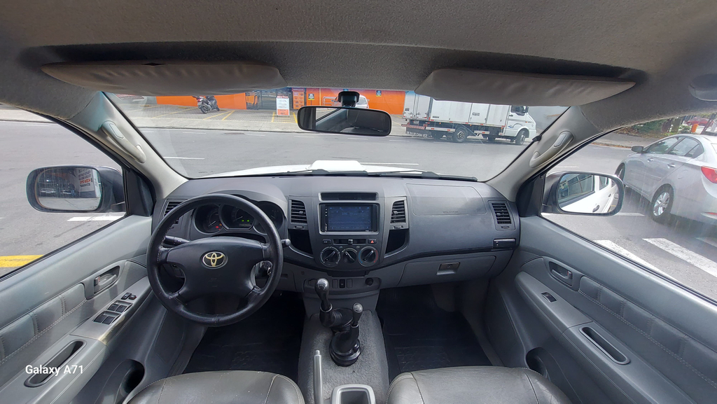 Toyota Hilux Branco