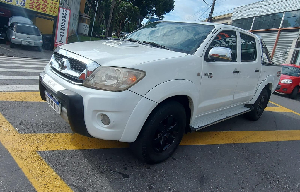 Toyota Hilux Branco